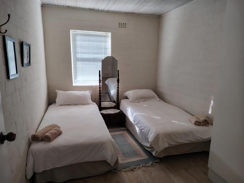 4 Bedroom Property for Sale in Pringle Bay Western Cape